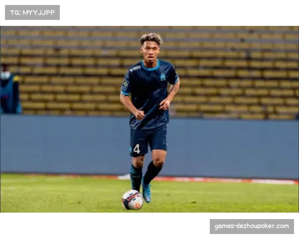 业余联赛借鉴法甲高位逼抢战术,训练体系更新